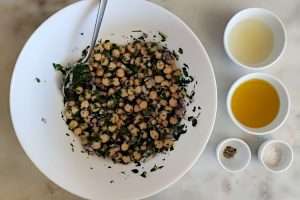 salada de grão-de-bico