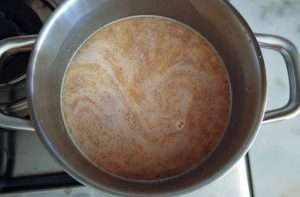 leve ao fogo baixo e deixe ferver