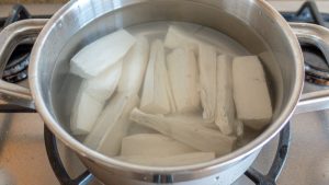 cozinhe a mandioca